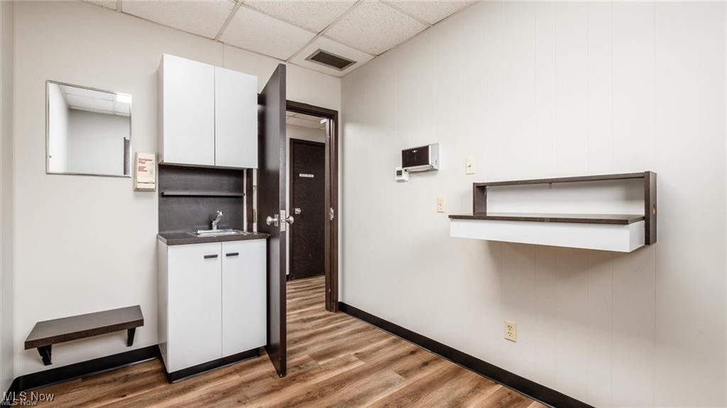 Doctors Park Condo 01 - Commercial Lease