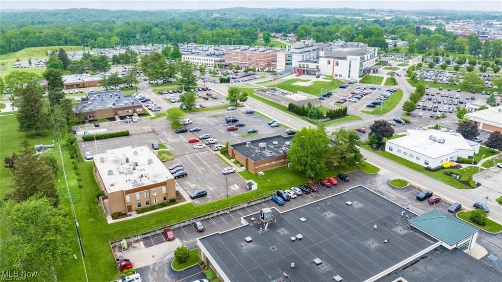 Doctors Park Condo 01 - Commercial Lease