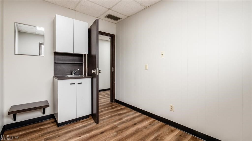 Doctors Park Condo 01 - Commercial Lease