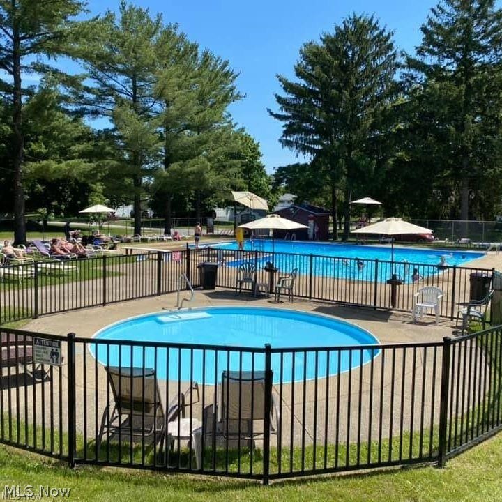 Cuyahoga Manor - Residential