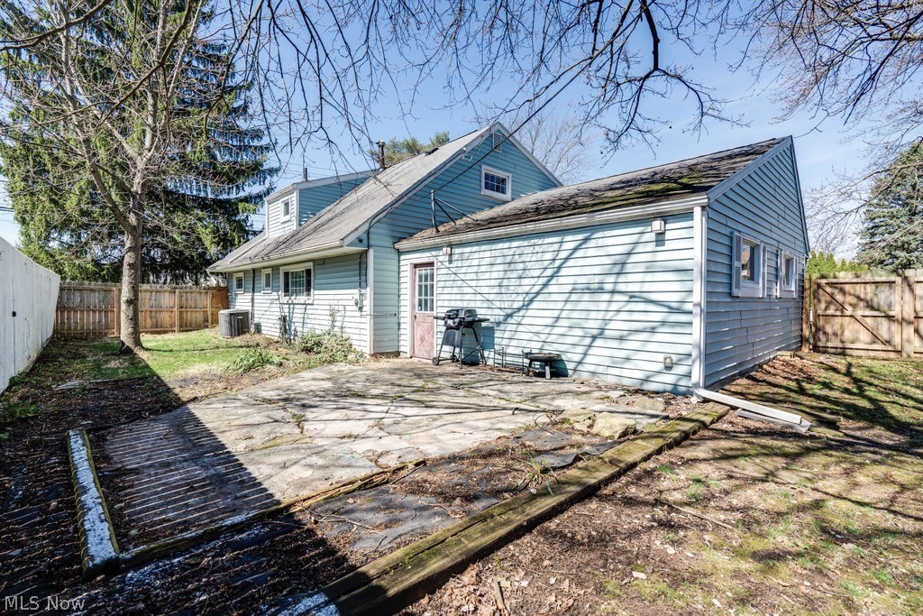 Cuyahoga Manor - Residential