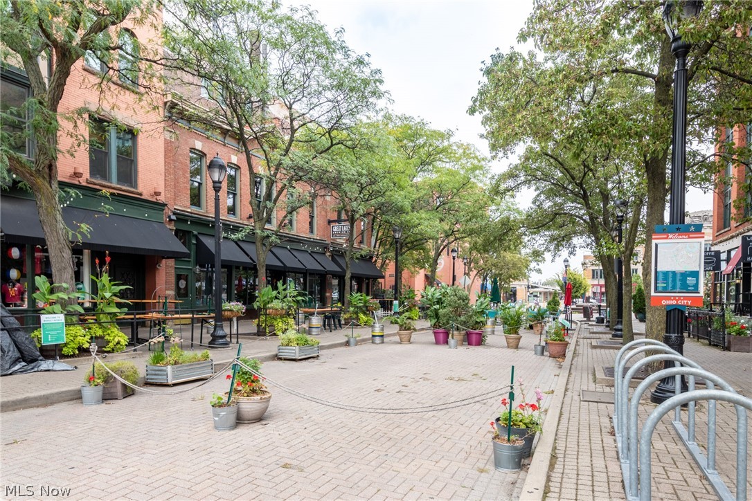 Carroll Ave Condo - Residential Lease