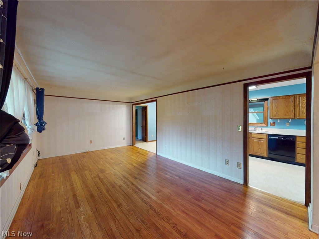 7454 Demshar Drive