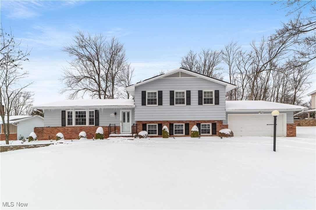 8096 Twin Oaks Drive, Broadview Heights, Ohio image 1