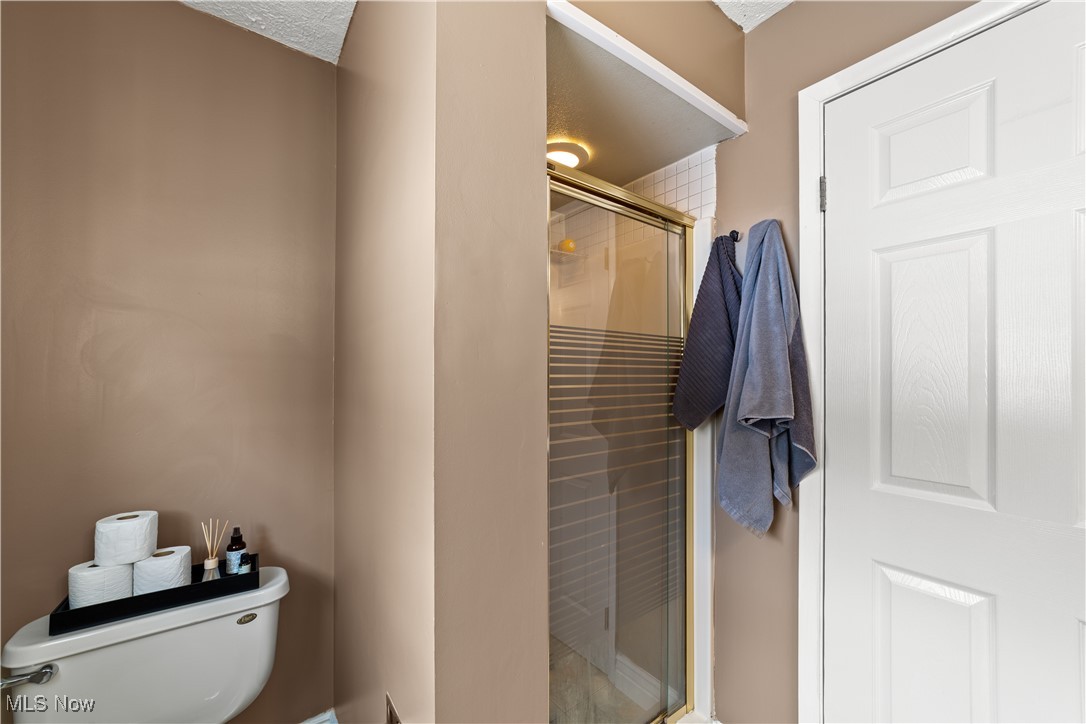8096 Twin Oaks Drive, Broadview Heights, Ohio image 24