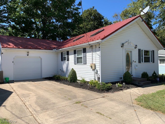 Willobee-On-The-Lake 01 - Residential