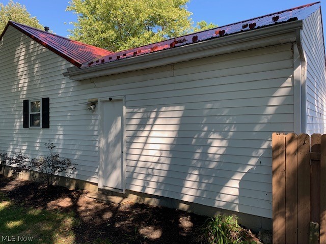 Willobee-On-The-Lake 01 - Residential