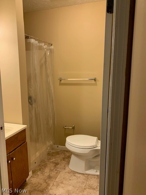 Willobee-On-The-Lake 01 - Residential