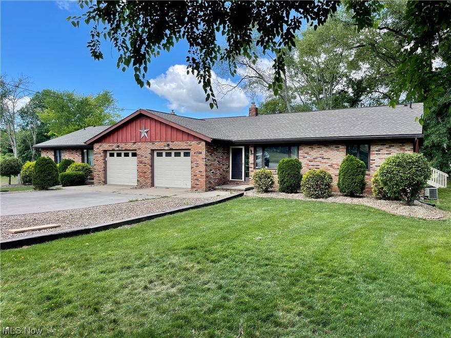 Portage Lakes Water front 3 Bedroom Duplex with attached garage. This rental is a perfect place to enjoy the summer weather; there is over an acre of shared country yard. (Lawn Maintence is included in the rent) Just minutes away from Portages Lakes State Park and many popular lake Restaurants. It's rare to find a rental in this area. This place won't lost long, Schedule your viewing today. Qualifications: 3x1 Income ratio. No evictions (5 Years), 600+ Credit Score, Clear Criminal History. All applicants must submit to Snyder and Snyder back ground-check. $25 non refundable fee per adult