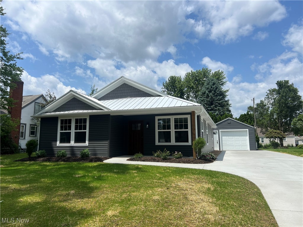 1245 Fairlane Avenue, Canton, Ohio image 2