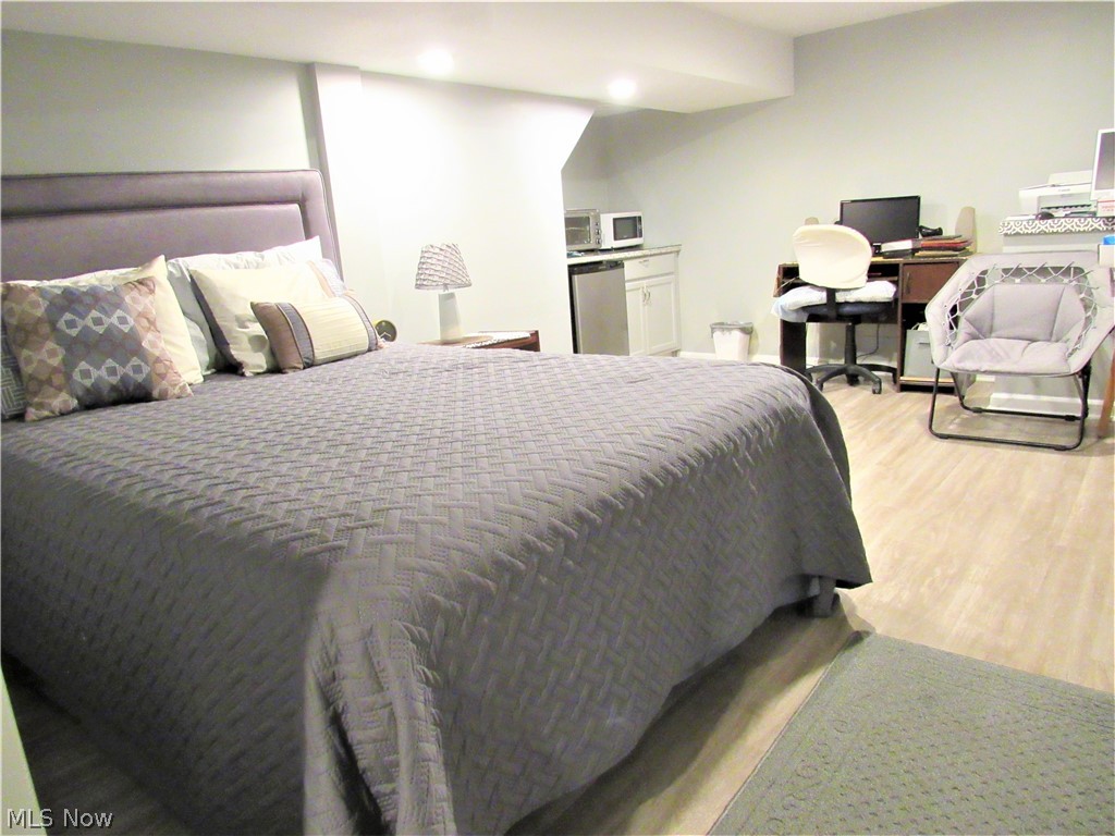 Twin Heights - Residential