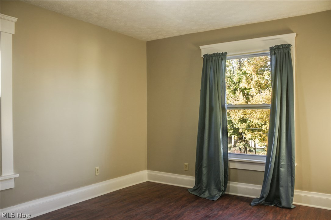 Smiths Sub/Bl 32 - Residential Lease