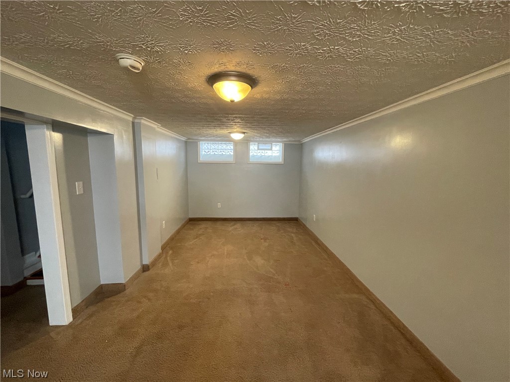 Seltzer-Round Cos Garfield Pa - Residential Lease