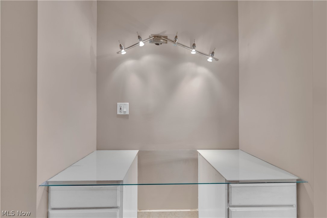 Greenhaven Sub/Howard W Ernest - Residential