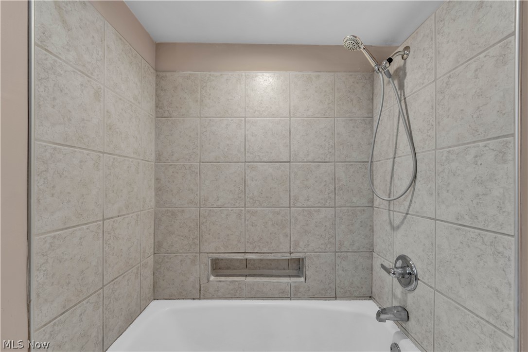 Greenhaven Sub/Howard W Ernest - Residential