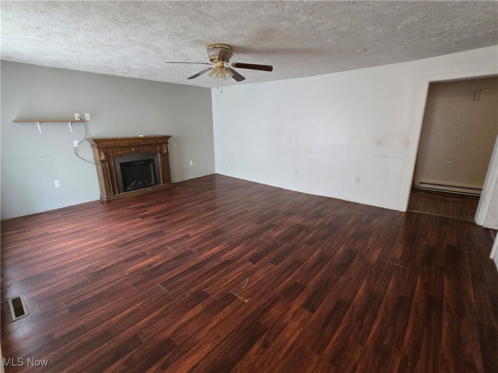 Lower Allotment-Vlg/Glenn Robb - Residential