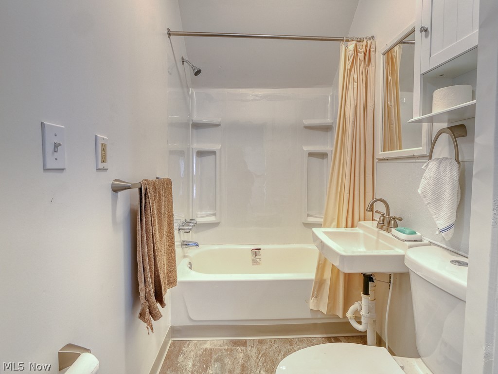 City View - Residential Income