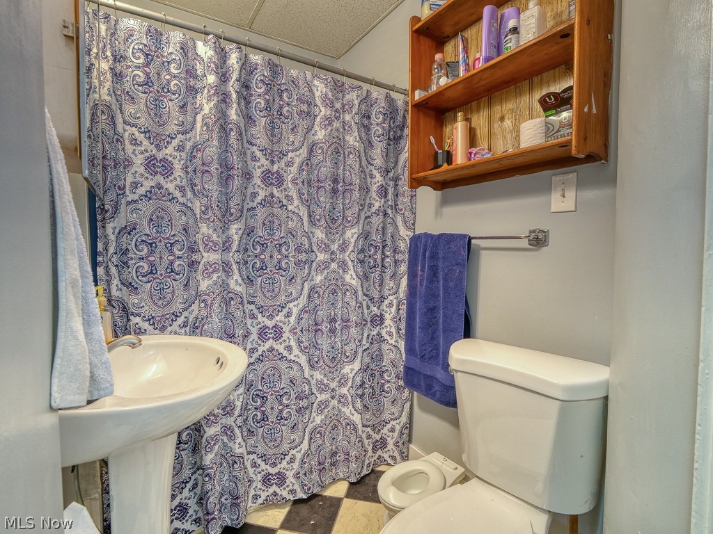 City View - Residential Income