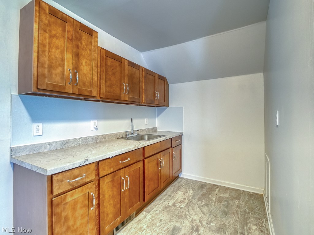 City View - Residential Income