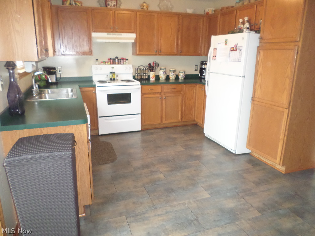 Sweet Brier Condo Ph 63 - Residential