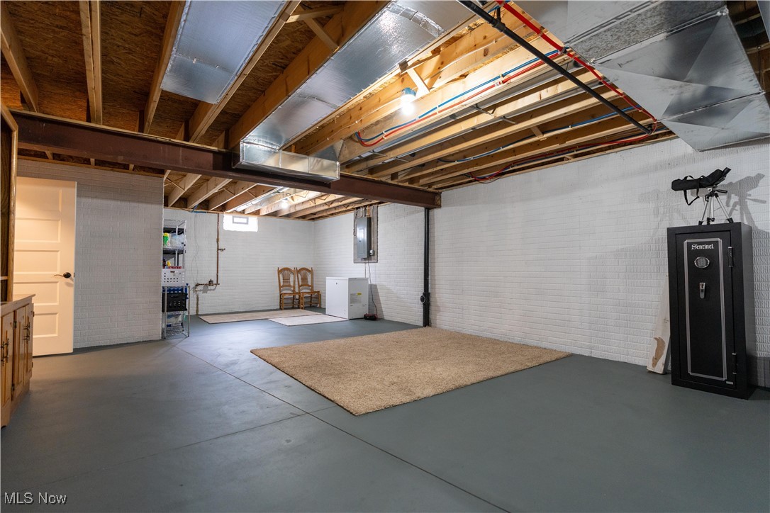 7273 Ashmoore Avenue, North Canton, Ohio image 33