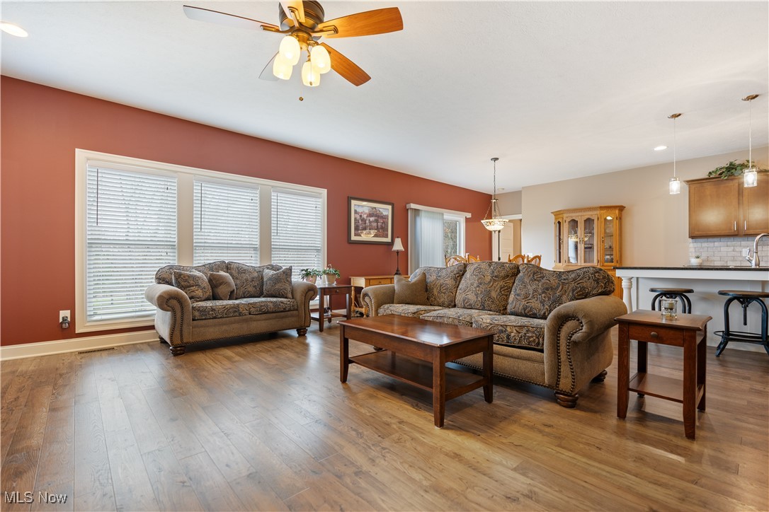 7273 Ashmoore Avenue, North Canton, Ohio image 3