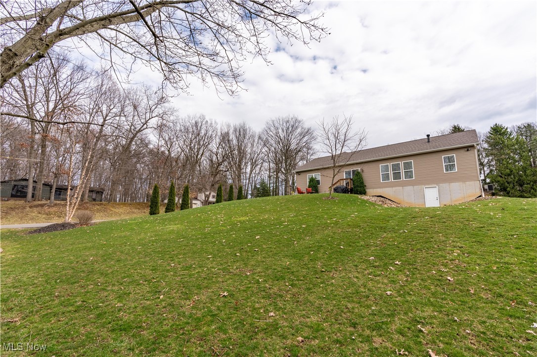 7273 Ashmoore Avenue, North Canton, Ohio image 40