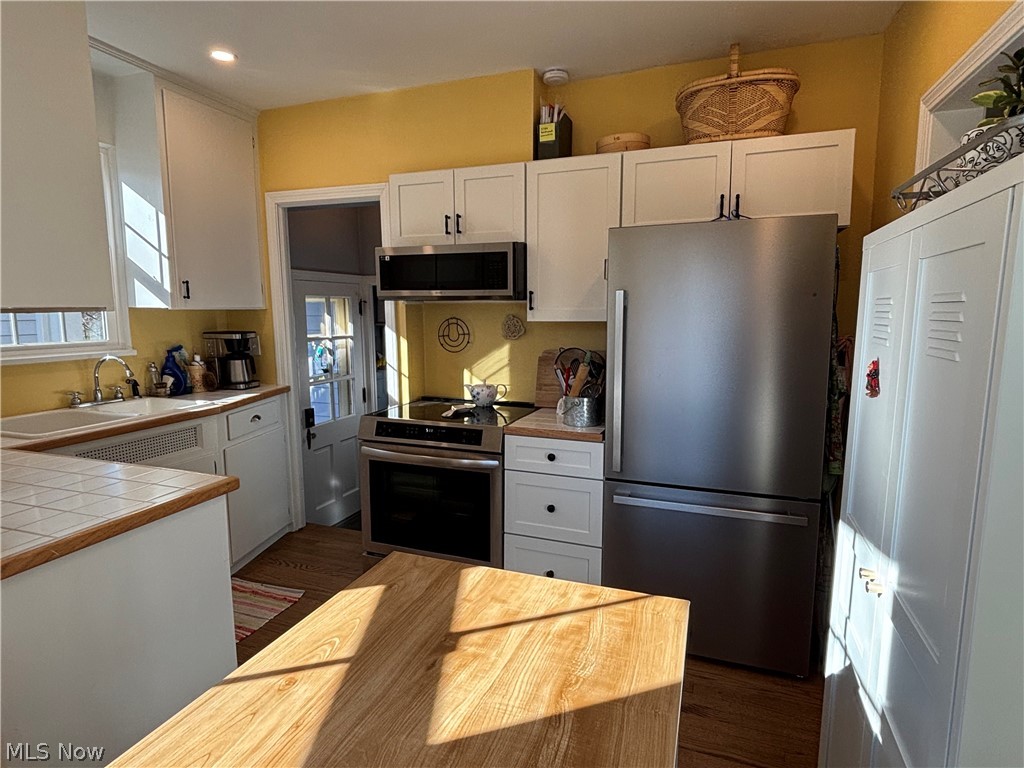 Rapid Transit Land Cos Sub 16 - Residential