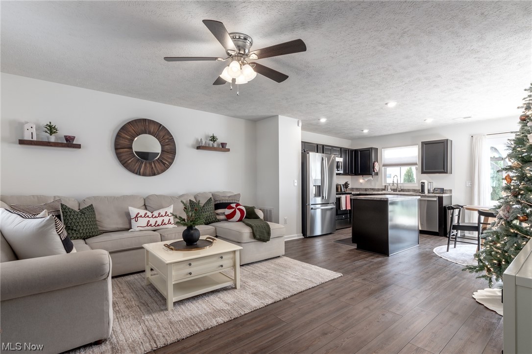 Preserve At Quarry Lakes - Residential