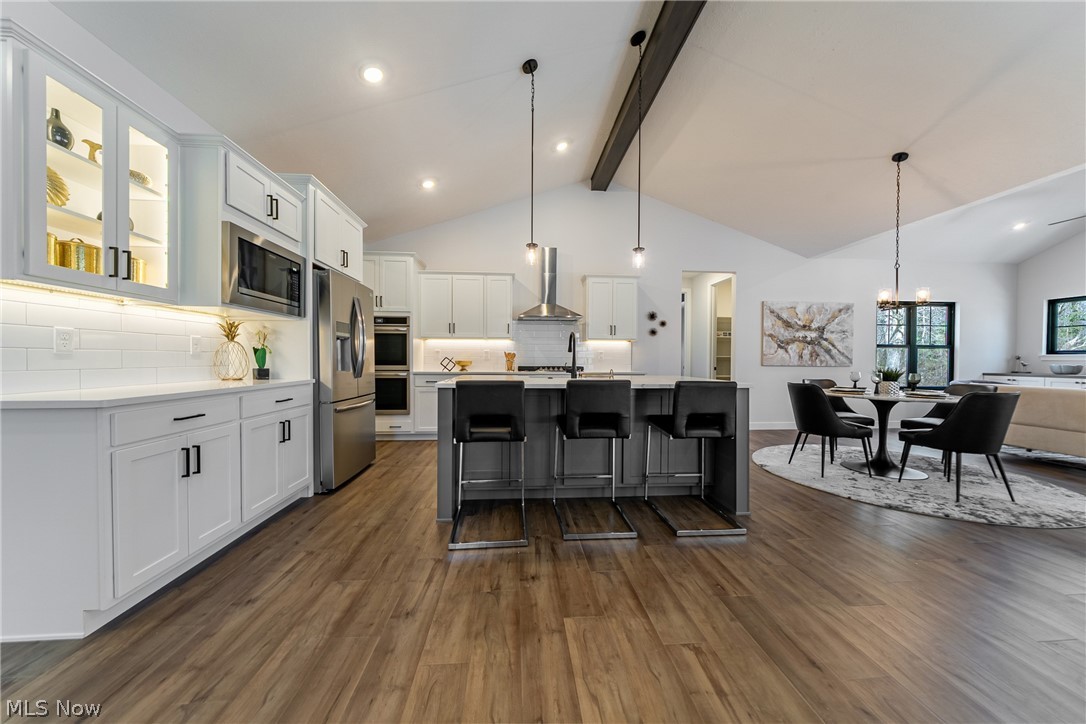 Van Sweringen Cos Shaker Cntr - Residential