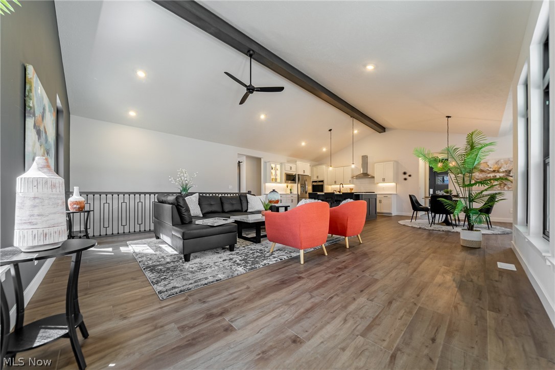 Van Sweringen Cos Shaker Cntr - Residential