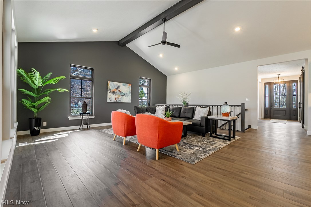 Van Sweringen Cos Shaker Cntr - Residential