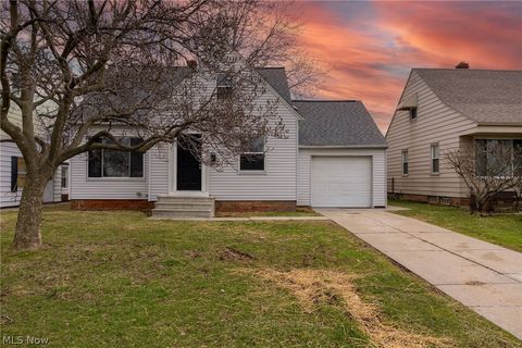 Homes For Sale - 795 E 260th Street<br/> Euclid, OH 44132