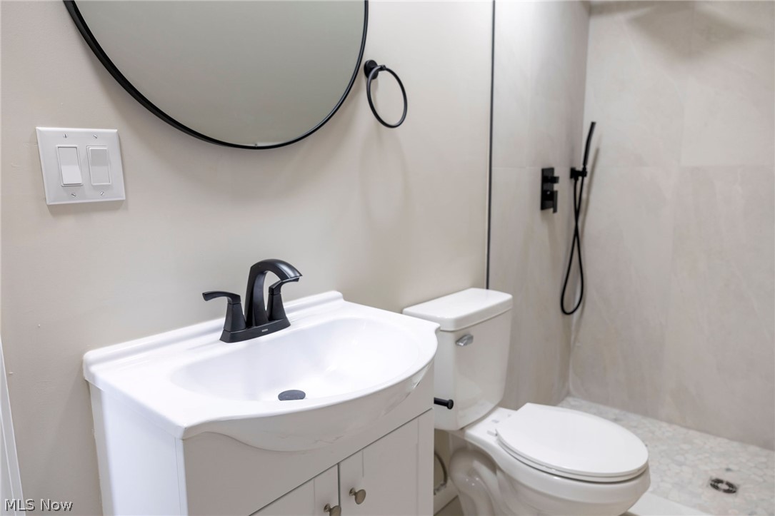 Sanota & Olivo Bldg Corporatio - Residential