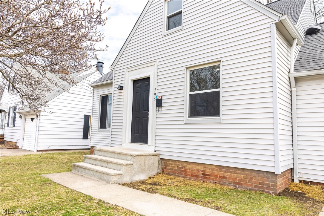 Sanota & Olivo Bldg Corporatio - Residential