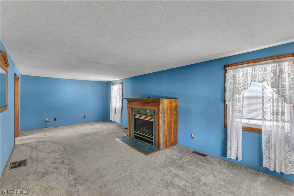 Photo of 2140 Gardenland Avenue, Niles, OH 44446 (MLS # 5201650)