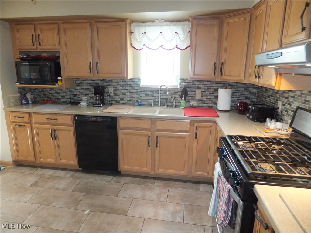 Galaxy Dev Inc 03 - Residential