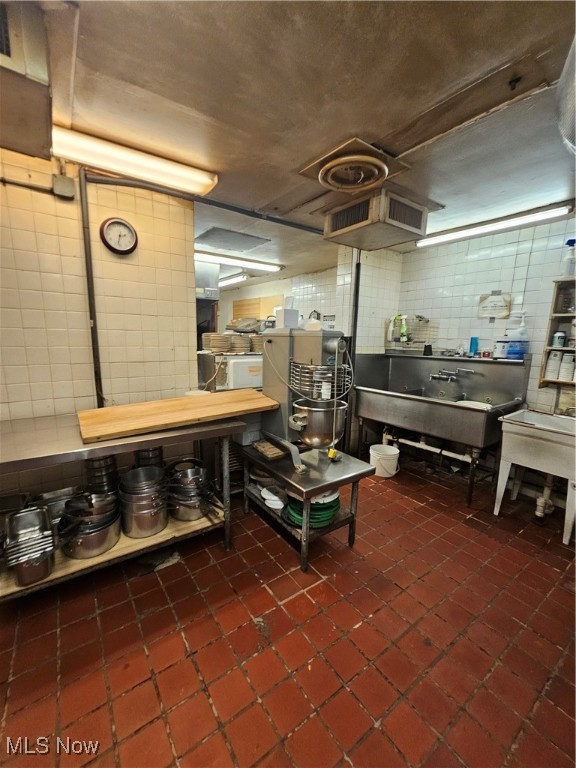 Franklin - Commercial Sale