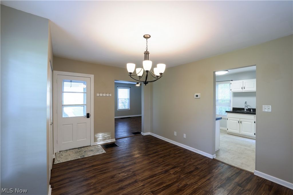 Photo of 217 E Bergey Street, Wadsworth, OH 44281 (MLS # 5205695)