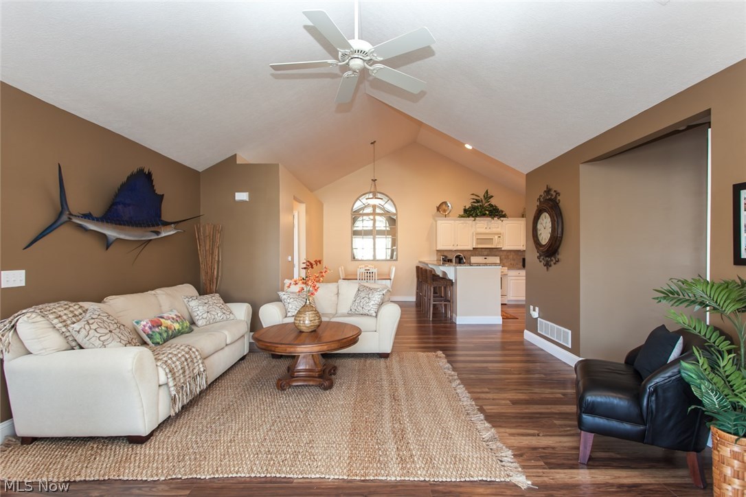 Fairway Villas - Residential