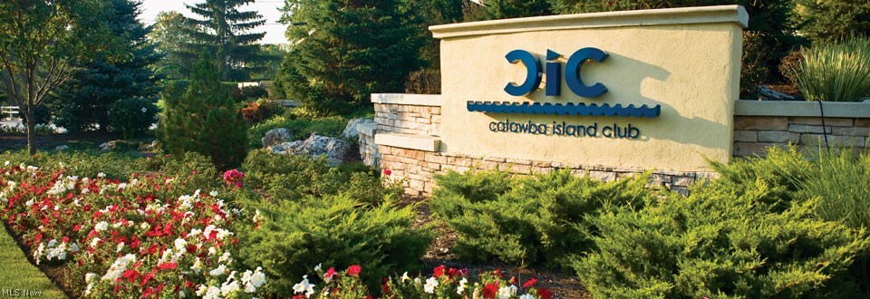 Fairway Villas - Residential