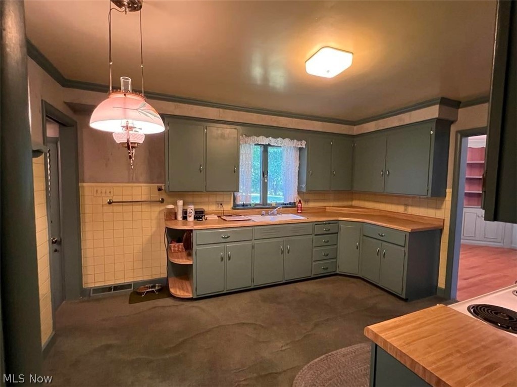 C M Coles Add - Residential