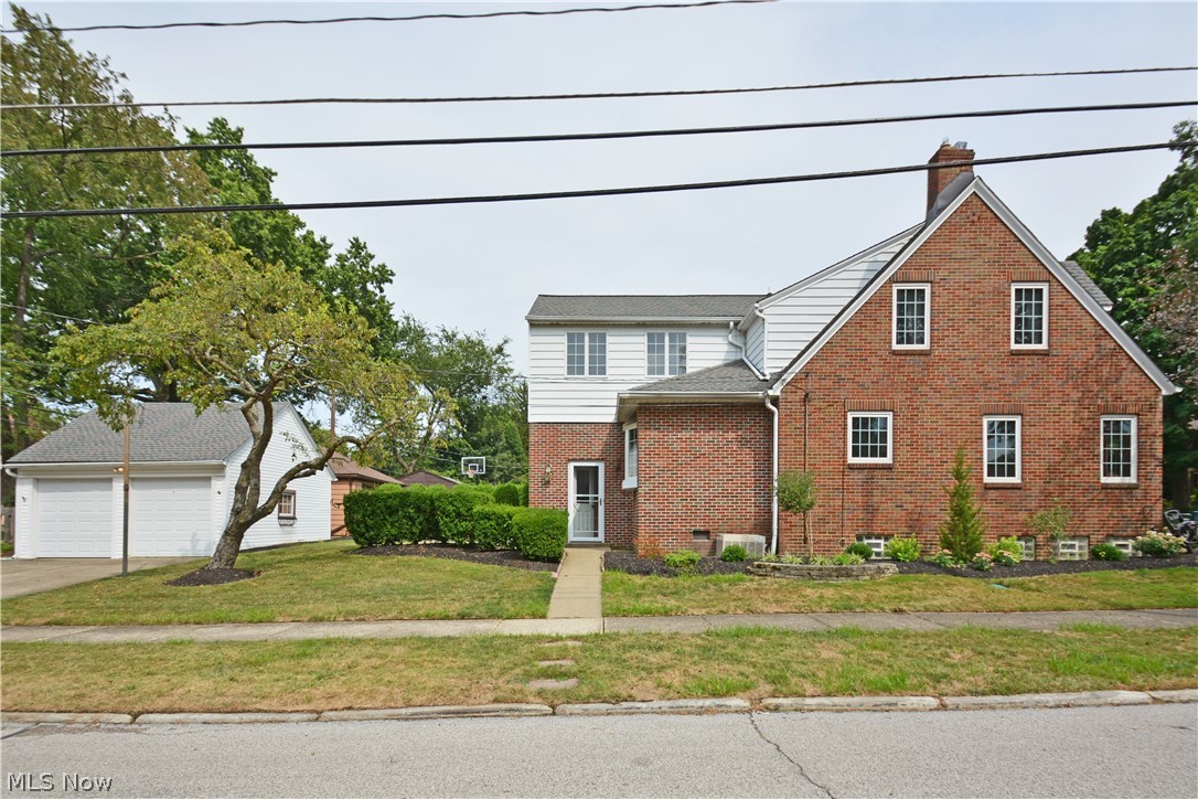 Coffinberry Estates - Residential