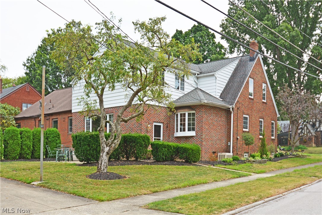 Coffinberry Estates - Residential