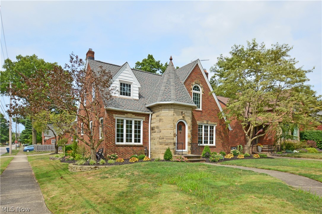 Coffinberry Estates - Residential