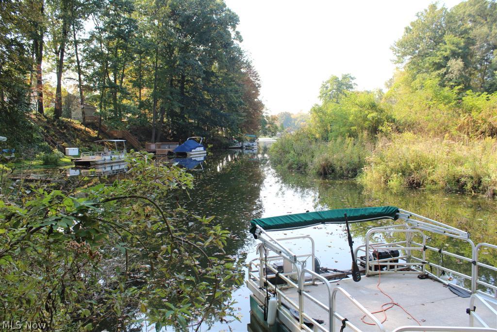 Willowdale Lake - Residential