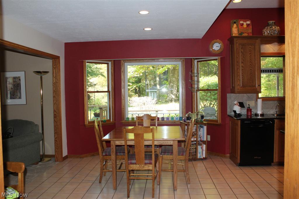 Willowdale Lake - Residential