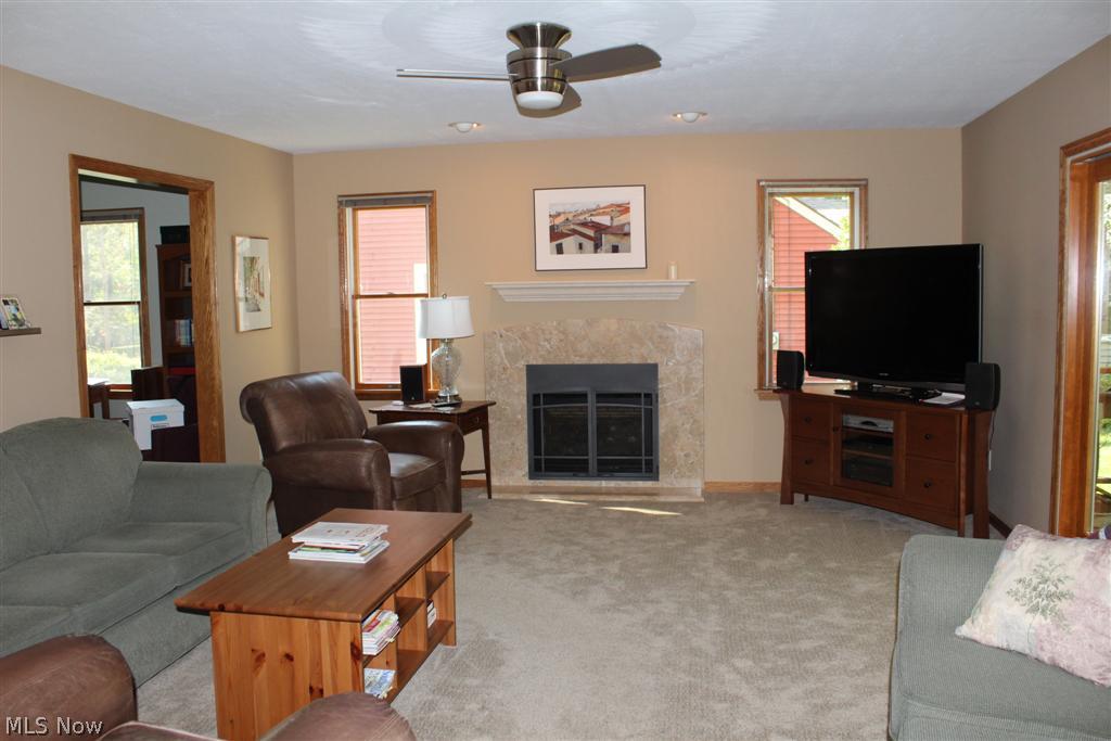 Willowdale Lake - Residential