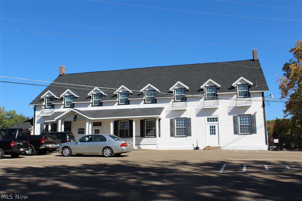 Willowdale Lake - Residential