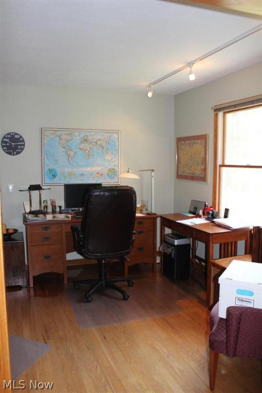 Willowdale Lake - Residential